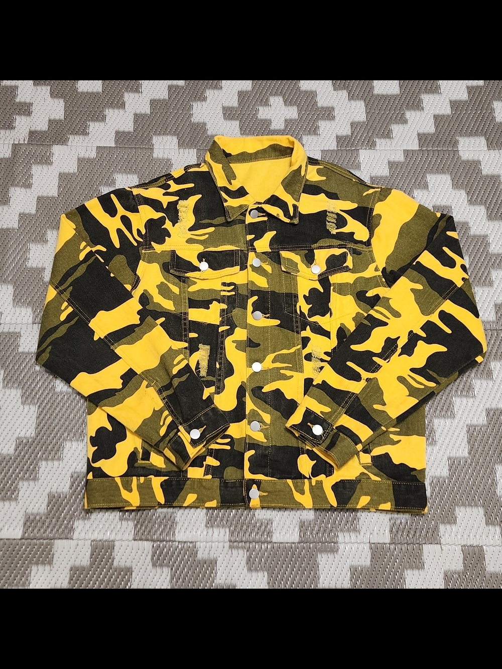 Yellow Camo Trucker Jacket – Urban & Distressed Style
